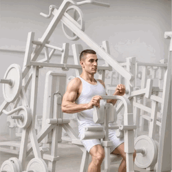 One-Arm Machine Pulldown (High Row)